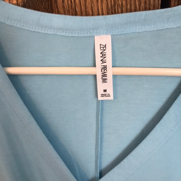 Button up top - Picture 2 of 3